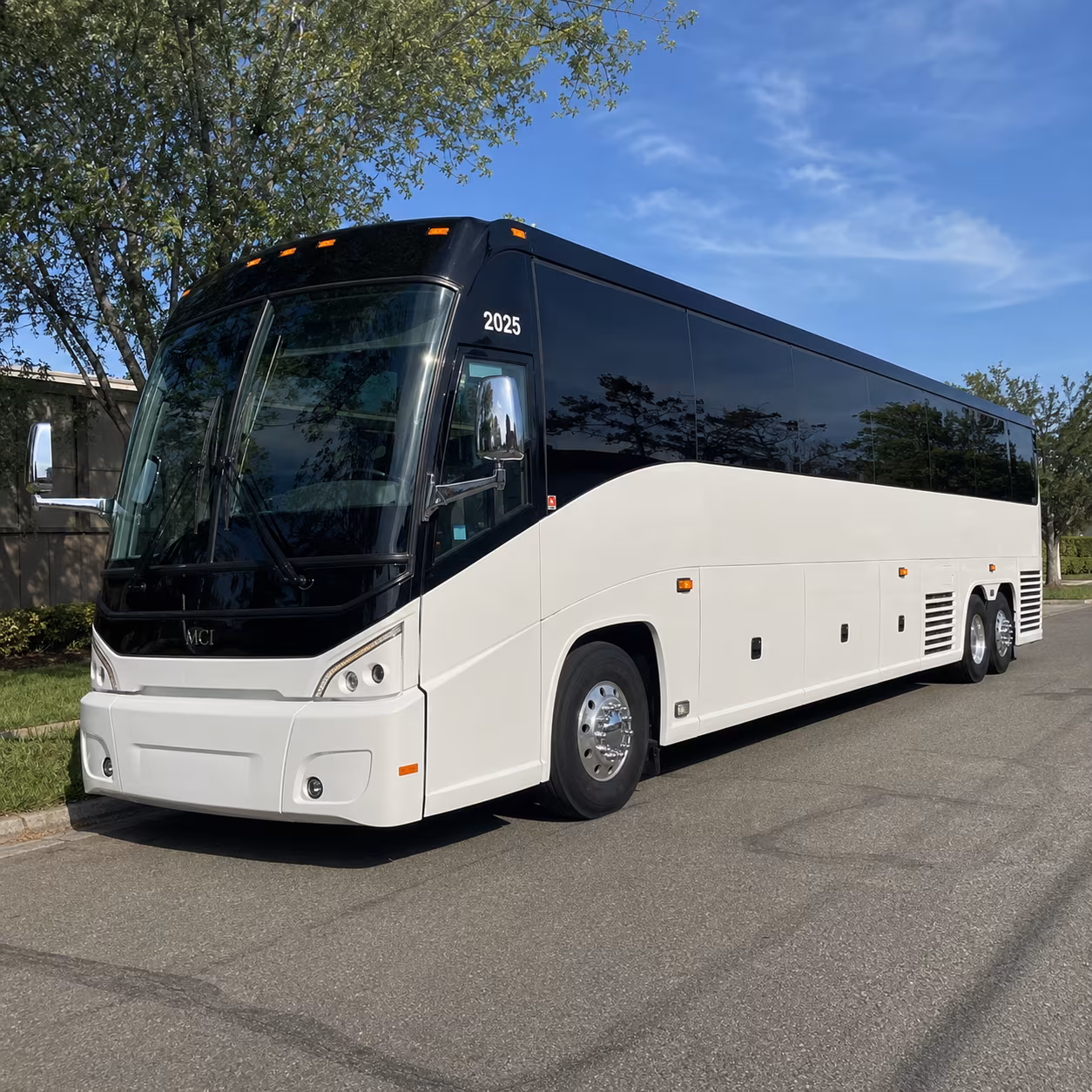 concert buses to daytona international speedway for welcome to rockville and major shows